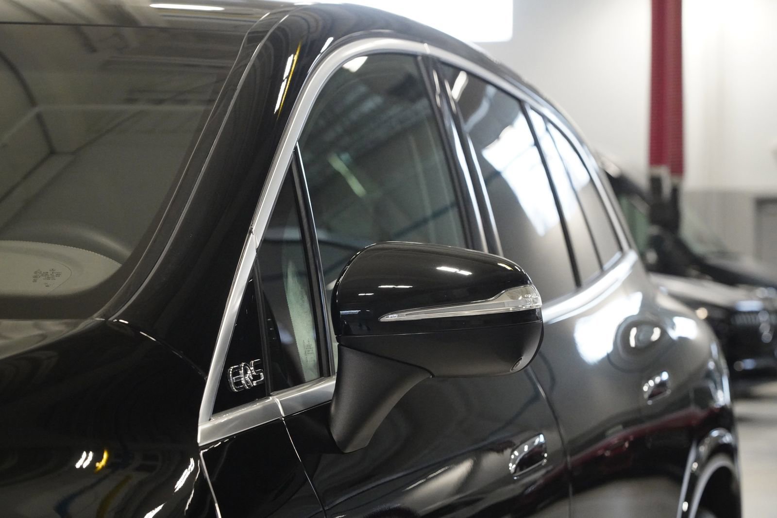 Certified 2023 Mercedes-Benz EQS 580 4MATIC SUV image 8