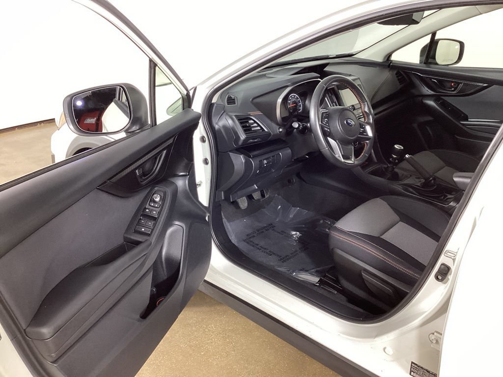 Used 2023 Subaru Crosstrek 2.0i Premium AWD/4WD image 11