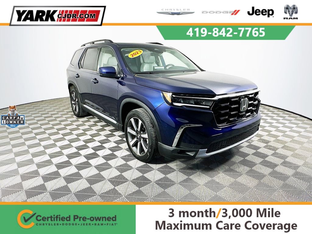 Used 2023 Honda Pilot Touring image 1