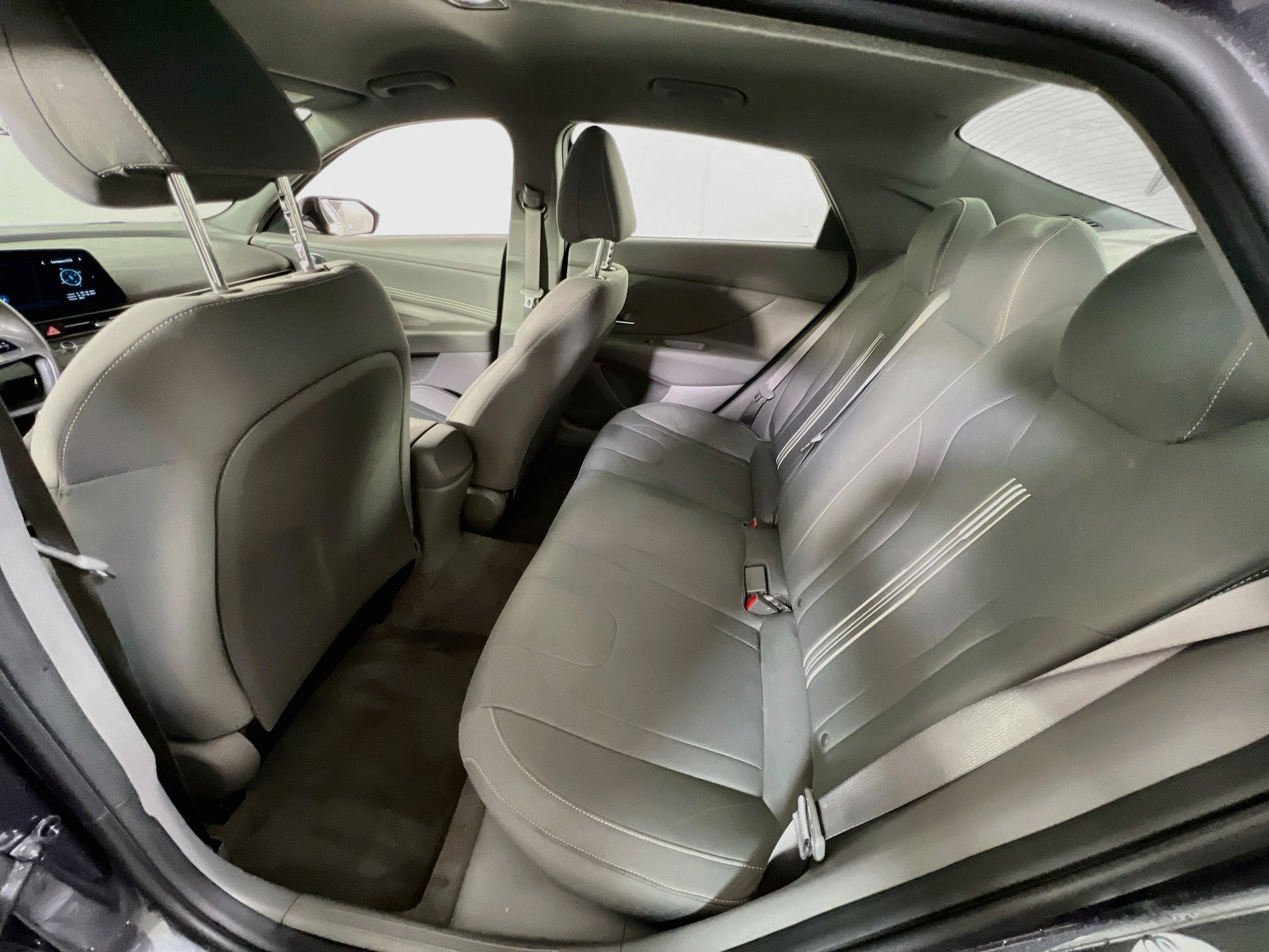 Used 2023 Hyundai Elantra SEL w/ Convenience Package FWD image 24