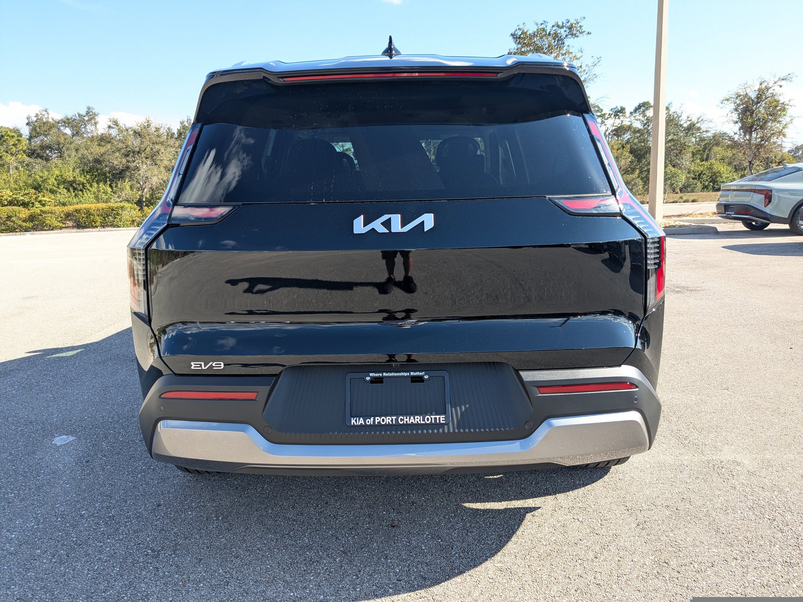 New 2026 Kia EV9 Wind image 6