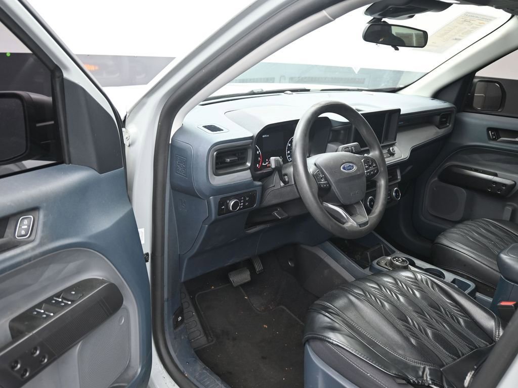 Used 2023 Ford Maverick XL FWD image 10
