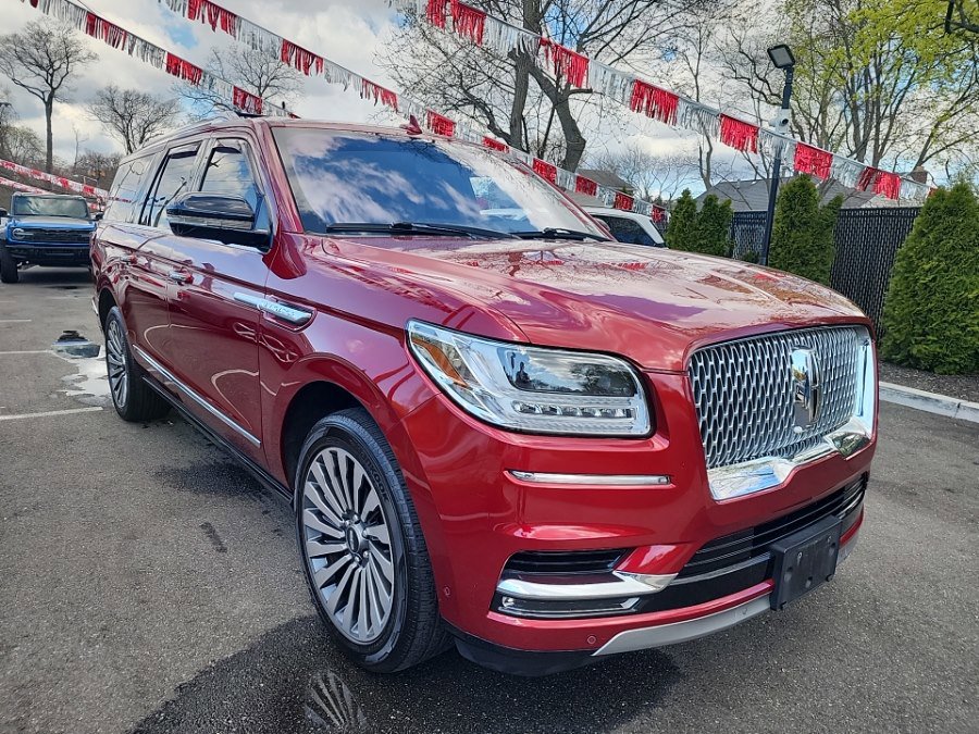 Used 2019 Lincoln Navigator L Reserve w/ Cargo Package AWD/4WD image 4