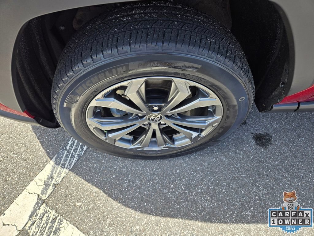 Used 2022 Toyota RAV4 XLE Premium AWD/4WD image 14