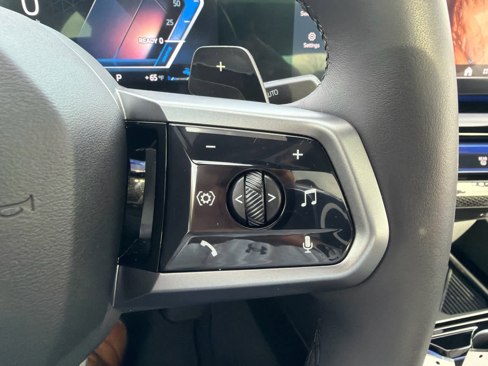 Certified 2026 BMW 550e xDrive AWD/4WD image 66