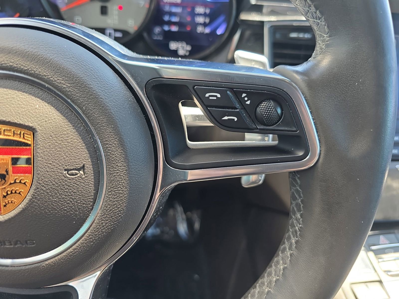 Used 2018 Porsche Macan S AWD/4WD image 22