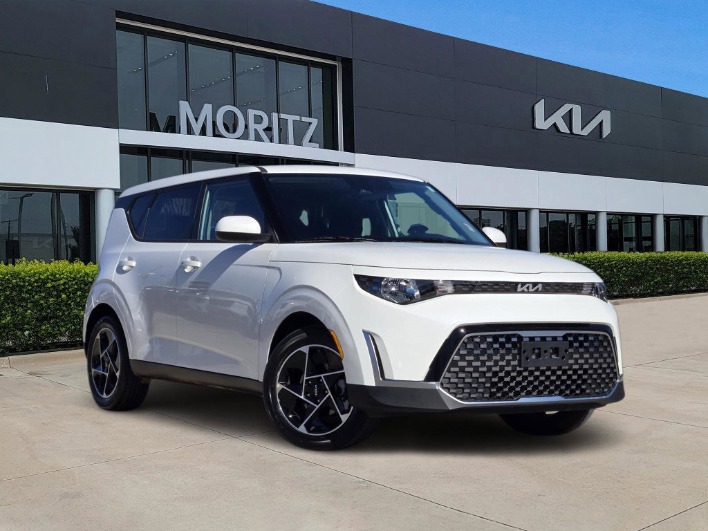Certified 2025 Kia Soul EX