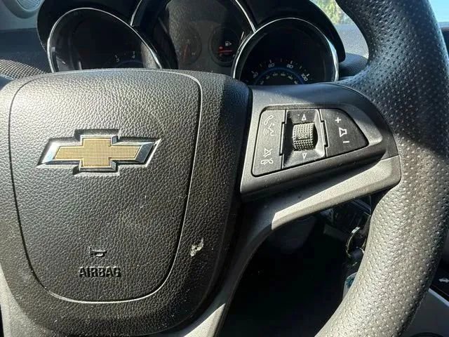 Used 2016 Chevrolet Cruze LT FWD image 21
