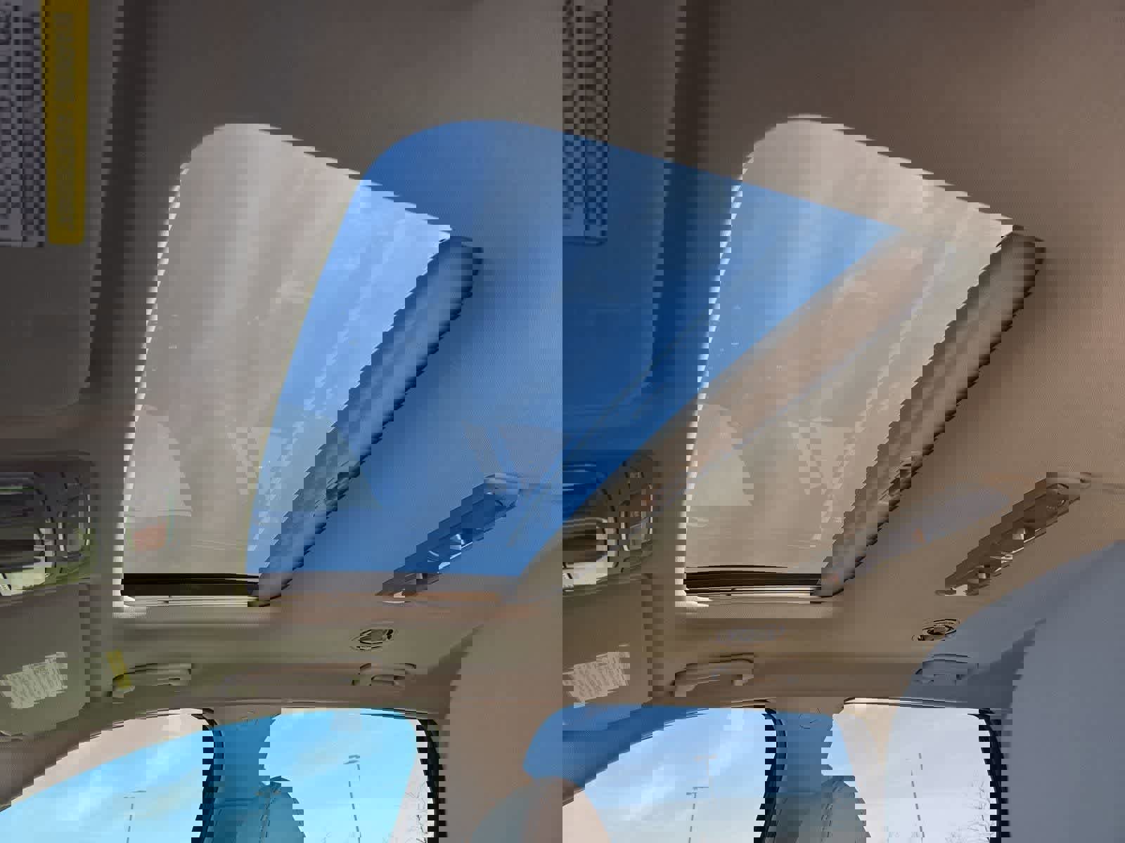 Used 2024 Kia Telluride S w/ S Sunroof Package image 17