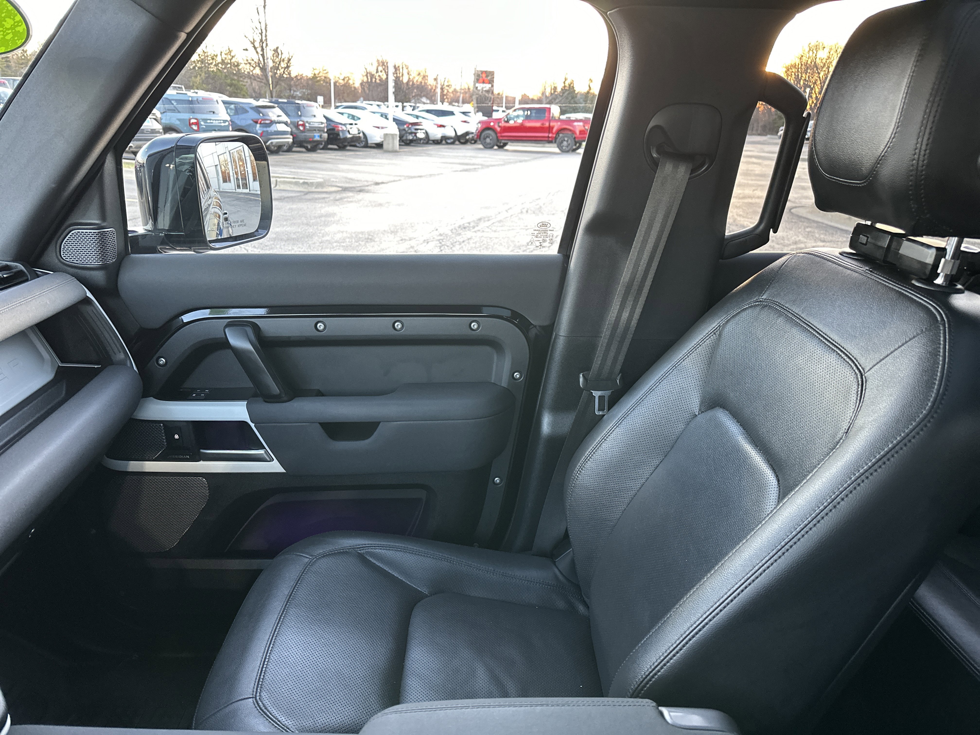 Used 2023 Land Rover Defender 110 S image 22