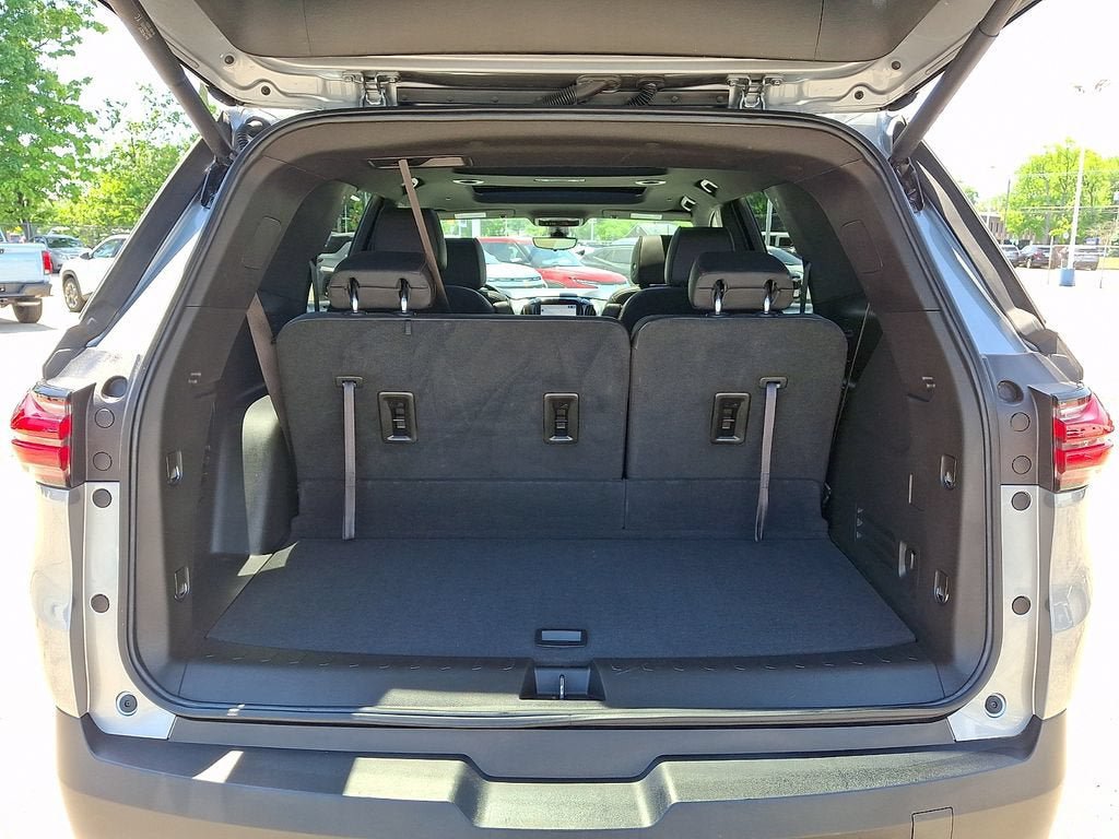 Certified 2023 Chevrolet Traverse RS AWD/4WD image 32