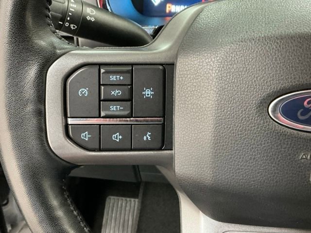 Used 2022 Ford F150 Lariat w/ Max Trailer Tow Package image 27