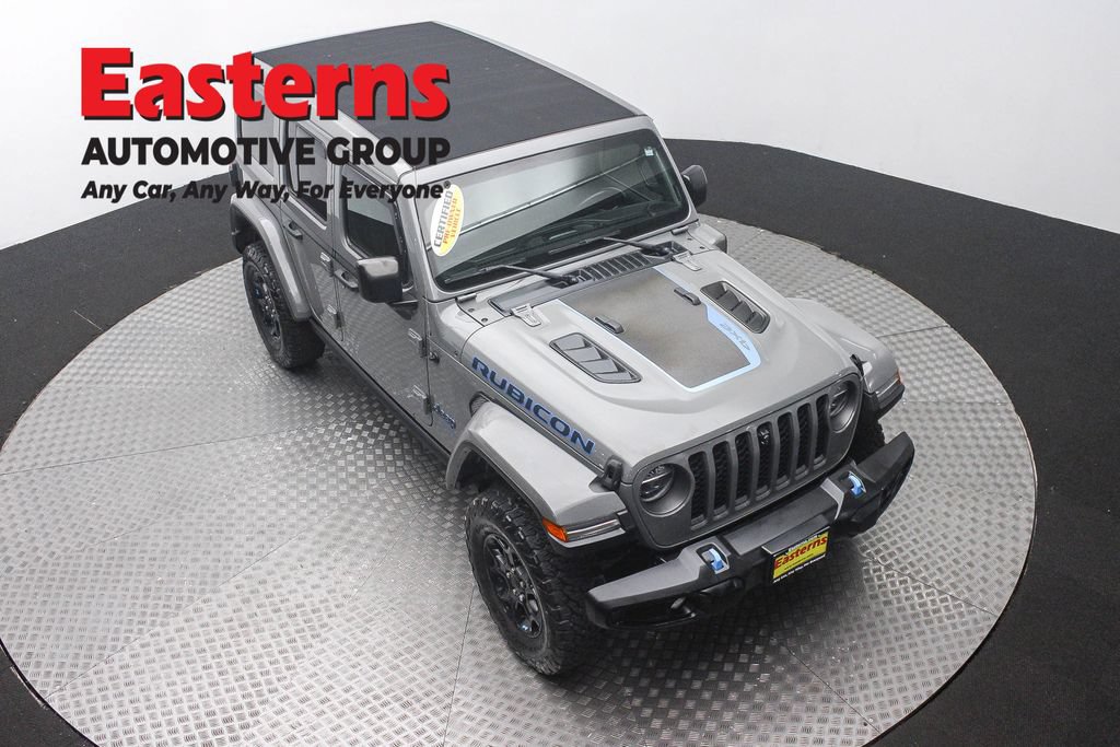 Used 2022 Jeep Wrangler Unlimited Rubicon 4xe w/ Cold Weather Group AWD/4WD image 3