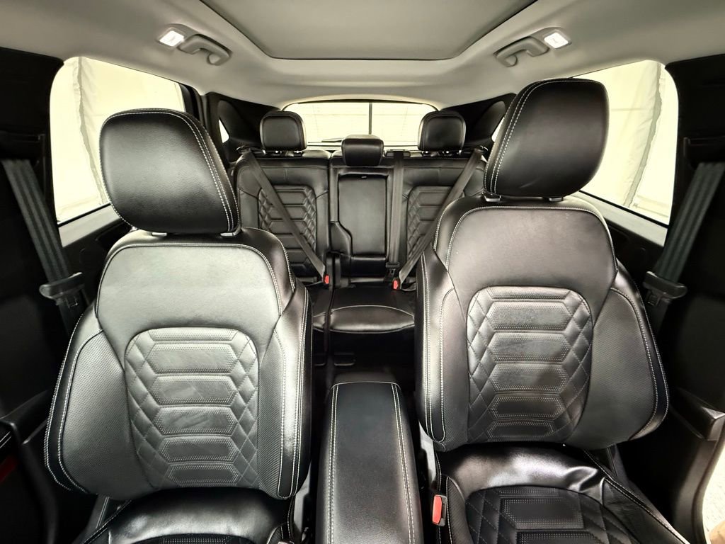 New 2024 Ford Escape SE w/ PHEV Premium Package image 27