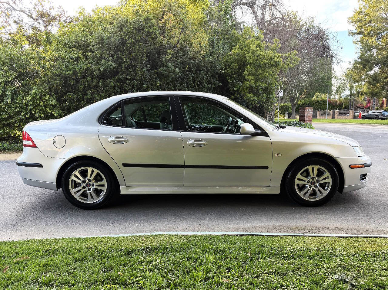 Used 2007 Saab 9-3 2.0T image 8