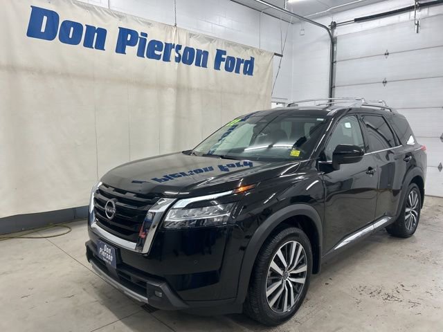 Used 2022 Nissan Pathfinder Platinum w/ Cargo Package AWD/4WD video 1