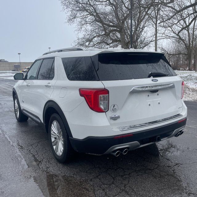 Used 2022 Ford Explorer King Ranch w/ Premium Technology Package image 13