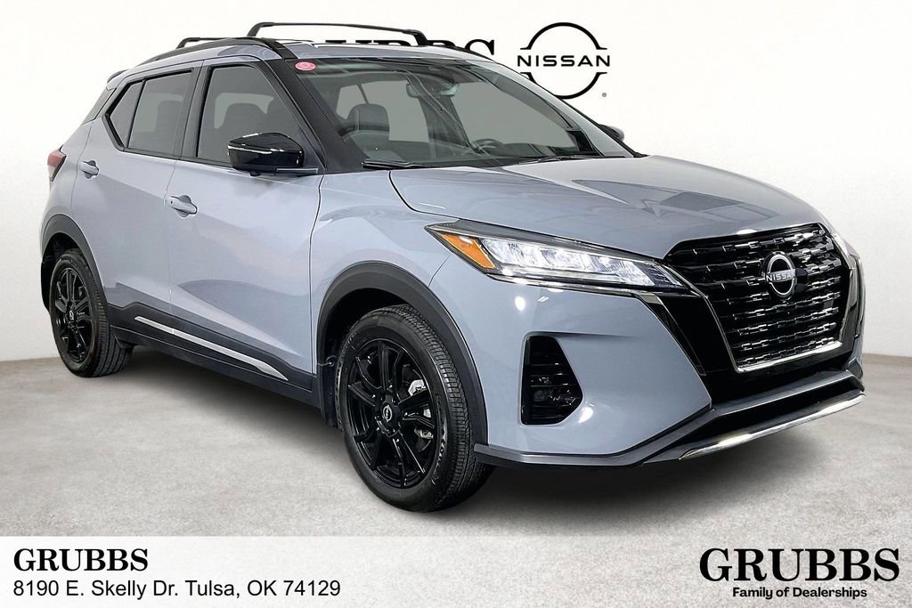 Used 2024 Nissan Kicks SR w/ SR Premium Package image 1