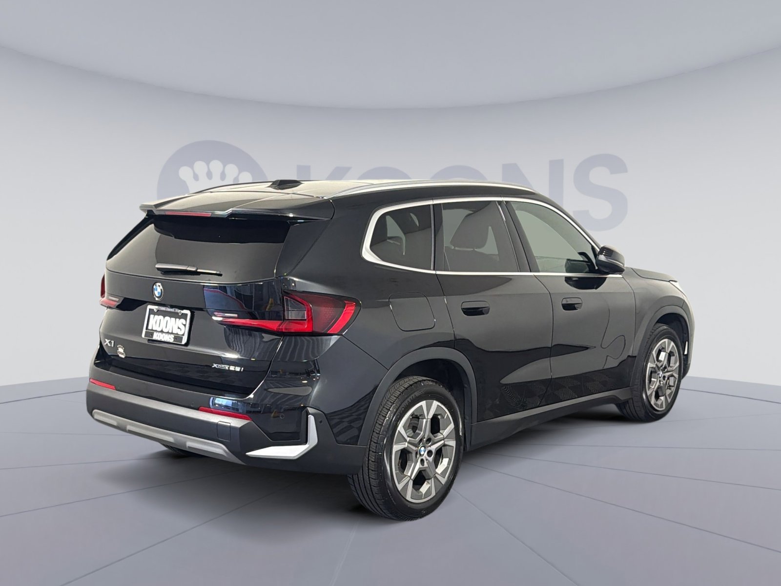 Used 2023 BMW X1 xDrive28i AWD/4WD image 7