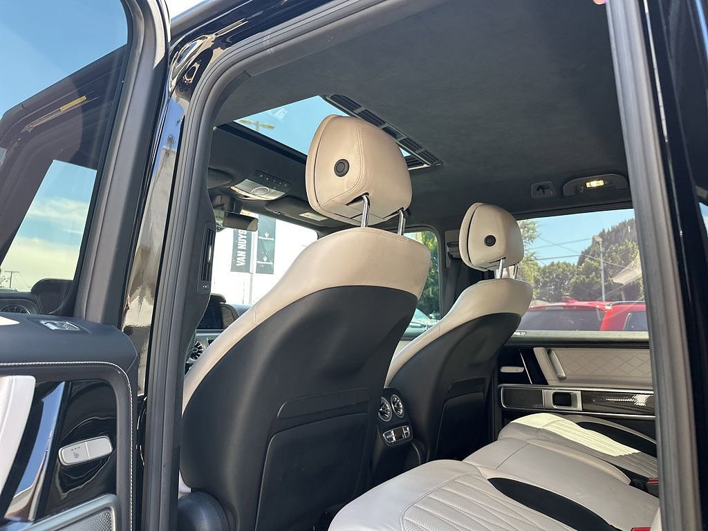 Used 2021 Mercedes-Benz G 550 image 12