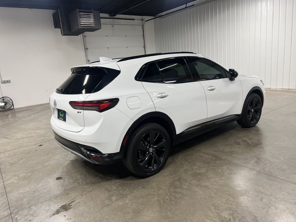 Certified 2023 Buick Envision Essence w/ Sport Touring Package AWD/4WD image 10