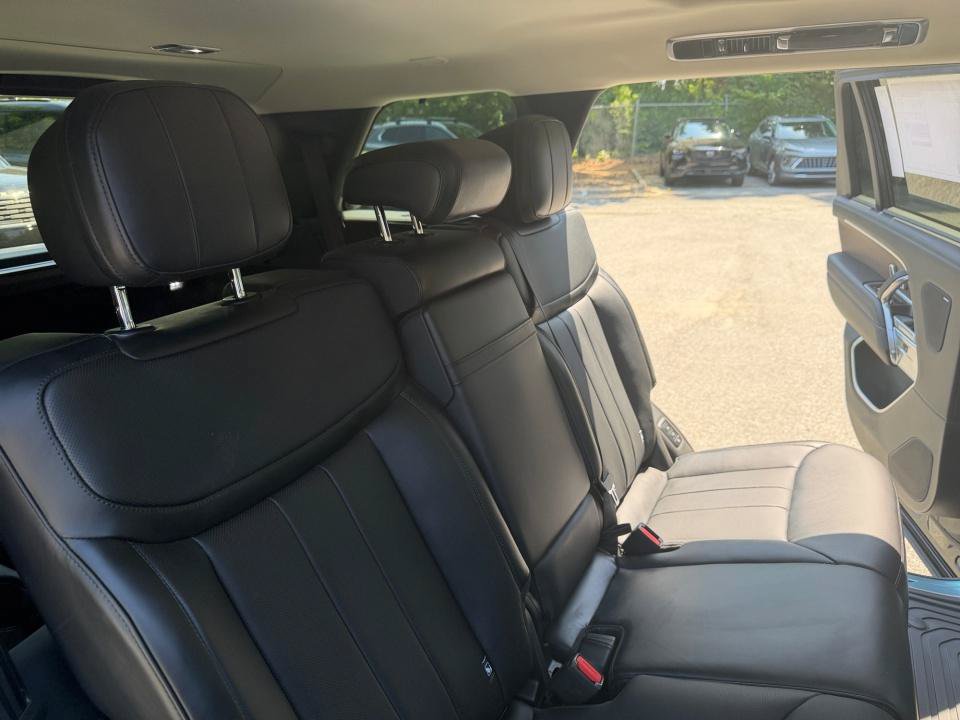 New 2026 Land Rover Range Rover Long Wheelbase SE AWD/4WD image 29