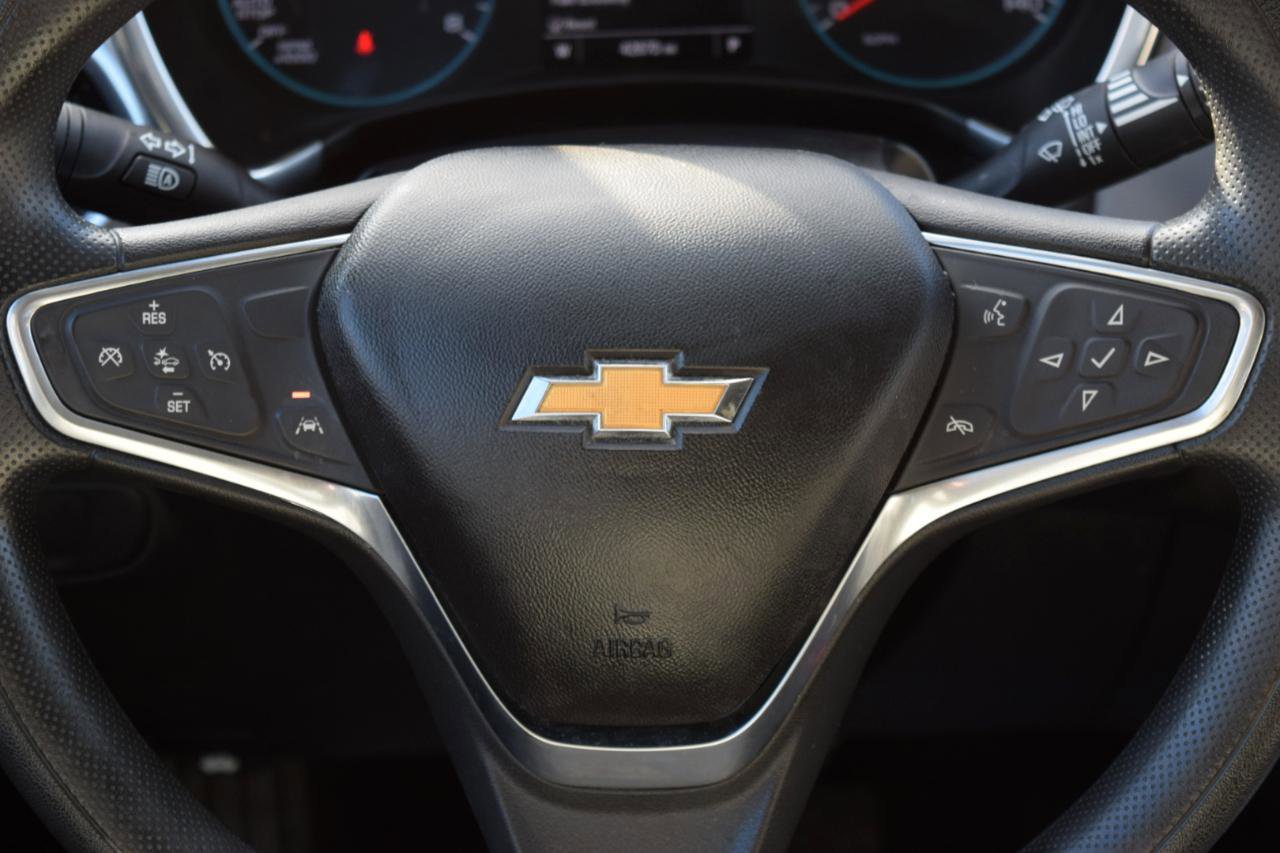 Used 2020 Chevrolet Equinox LS w/ LS Convenience Package image 19