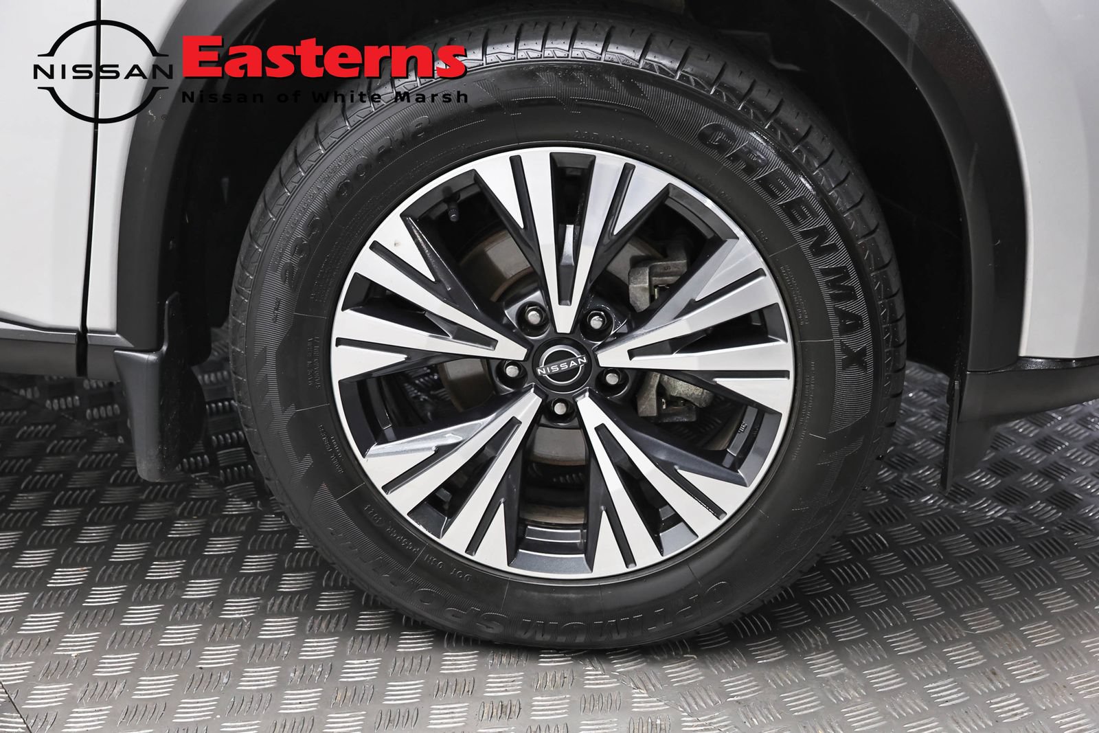 Used 2023 Nissan Rogue SV AWD/4WD image 31