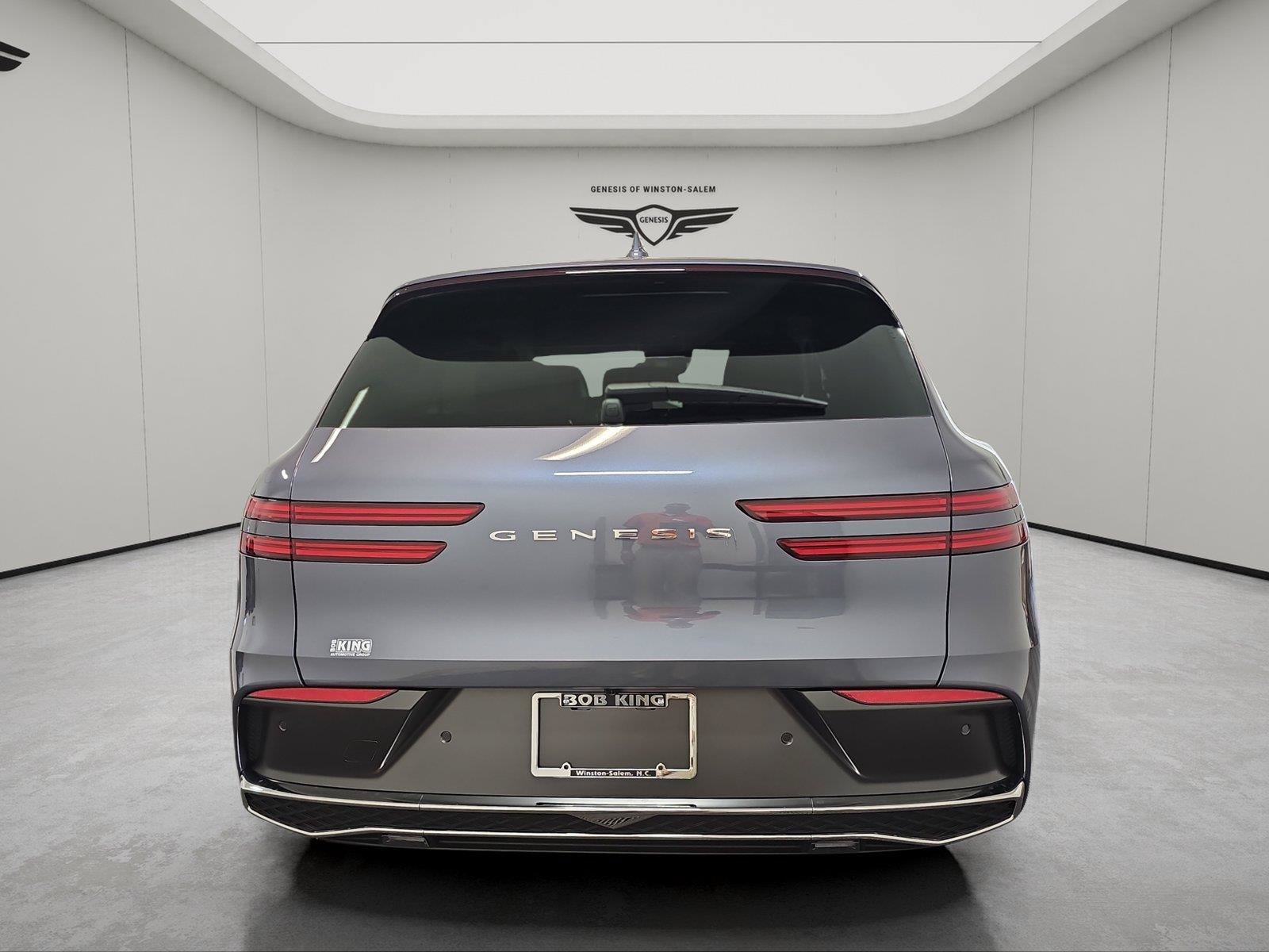 New 2027 Genesis GV70 2.5T Advanced AWD/4WD image 4