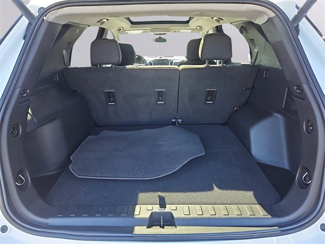 Used 2021 Chevrolet Equinox LT image 32