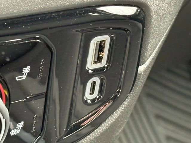 Used 2023 Chevrolet Silverado 1500 LT image 21