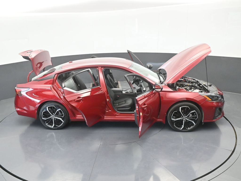 Used 2024 Nissan Altima 2.5 SR image 68