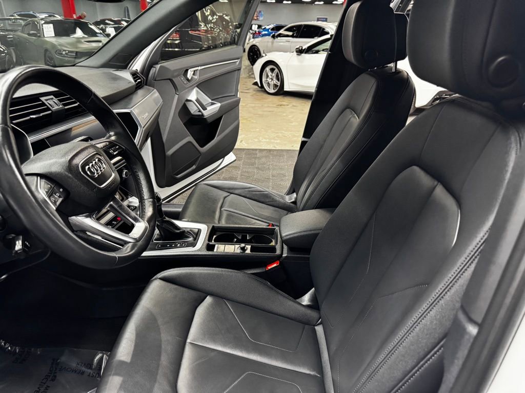 Used 2022 Audi Q3 2.0T Premium w/ Convenience Package AWD/4WD image 33