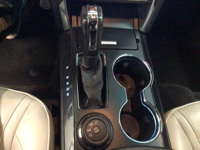 Used 2016 Ford Explorer Platinum image 19