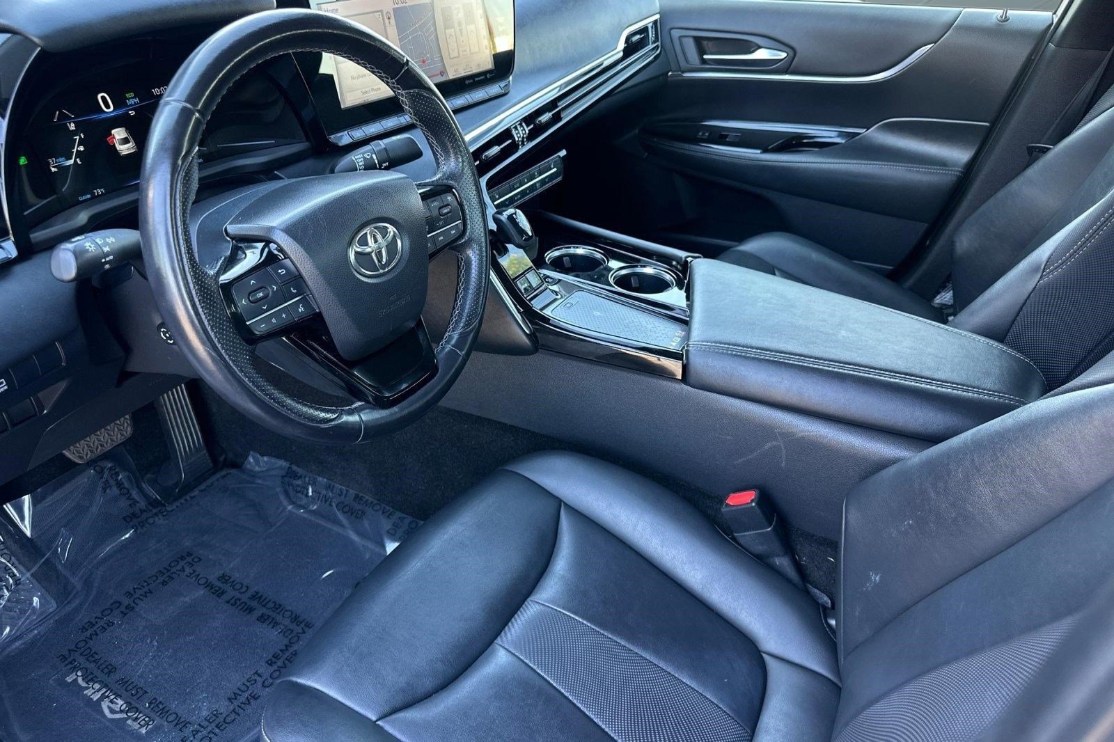 Used 2021 Toyota Mirai XLE w/ Advanced Technology Package image 4