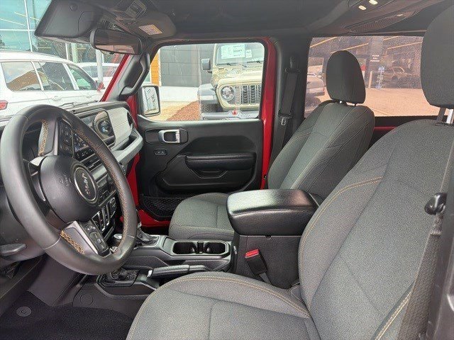 Used 2024 Jeep Wrangler Sport S image 11