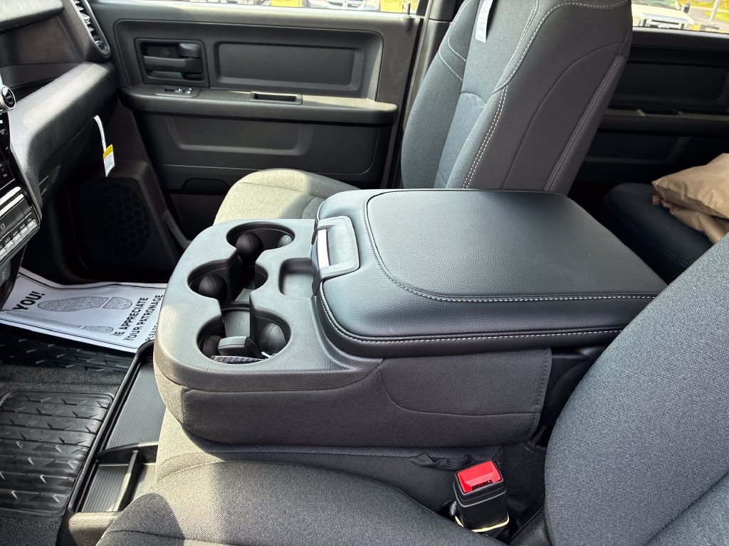New 2026 RAM 3500 Tradesman AWD/4WD image 12