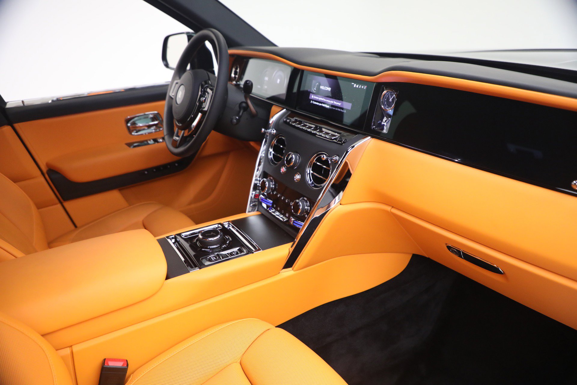 Certified 2026 Rolls-Royce Cullinan AWD/4WD image 20