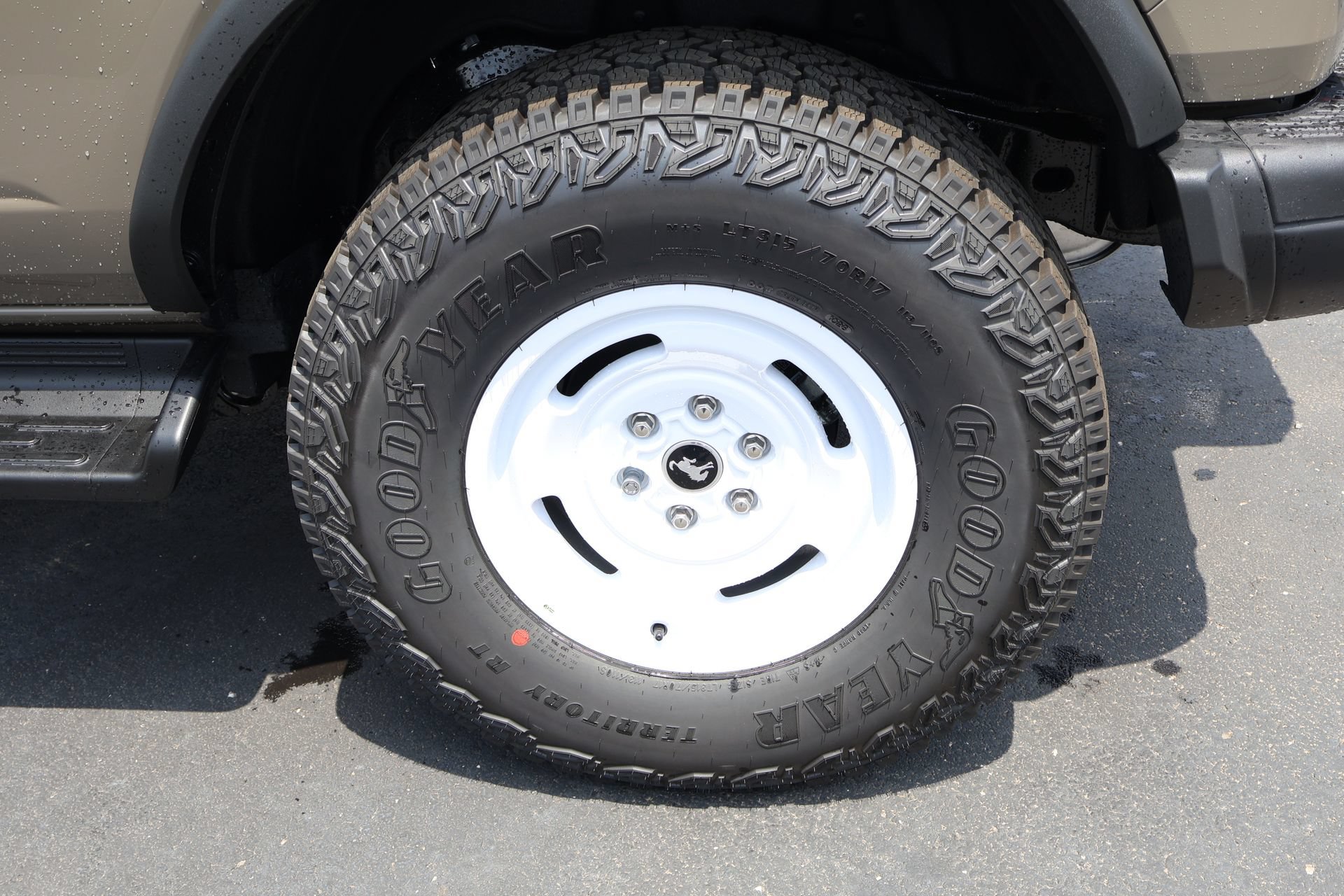 New 2026 Ford Bronco Heritage Edition AWD/4WD image 21