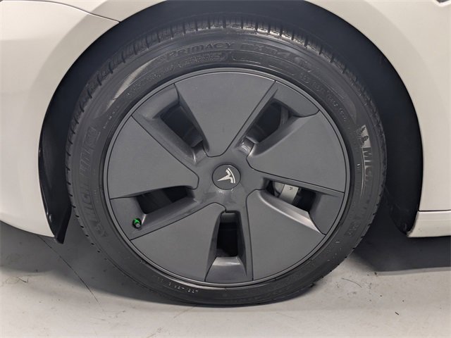 Used 2023 Tesla Model 3 Standard Range image 11