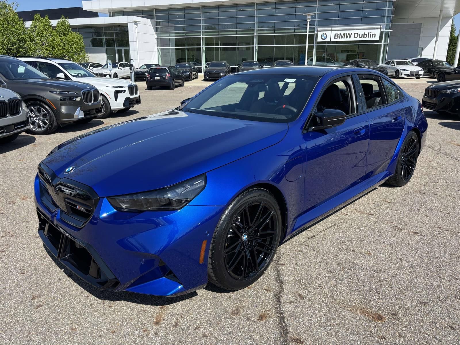New 2026 BMW M5 w/ Executive Package