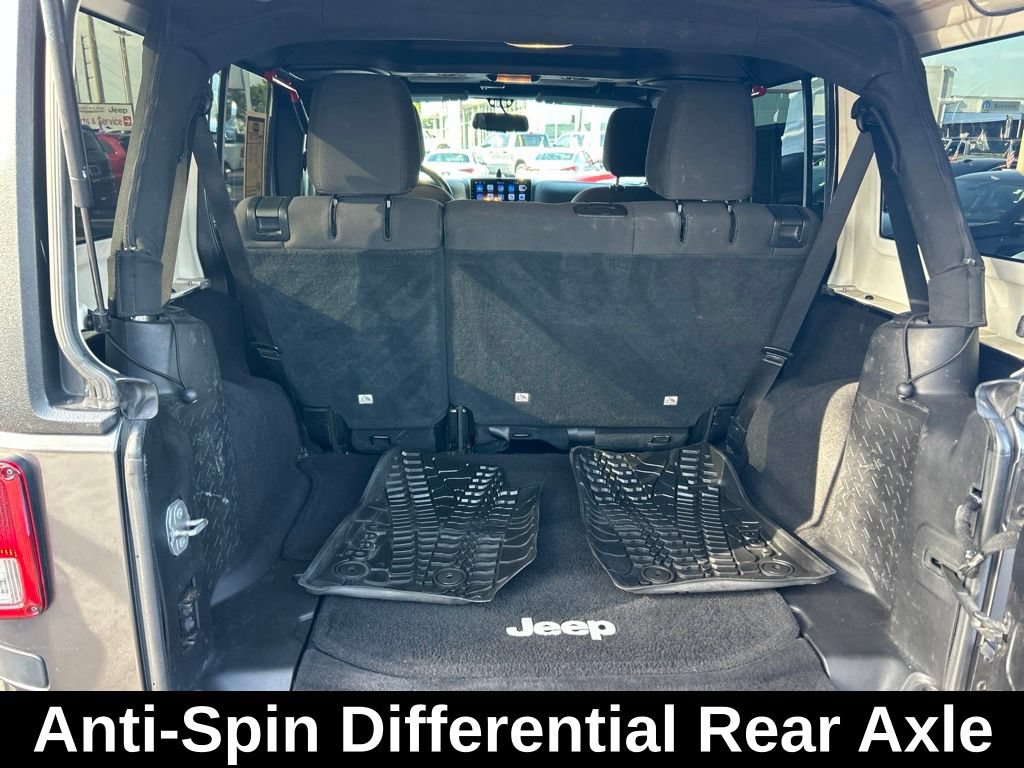 Used 2016 Jeep Wrangler Unlimited Sport AWD/4WD image 30