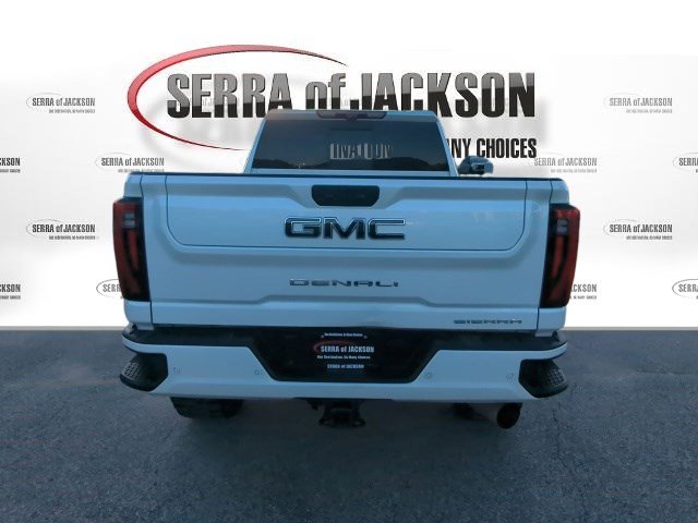 Used 2024 GMC Sierra 2500 Denali Ultimate w/ Max Trailering Package image 8