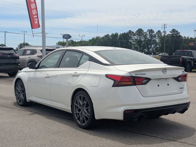 Used 2024 Nissan Altima 2.0 SR FWD image 5