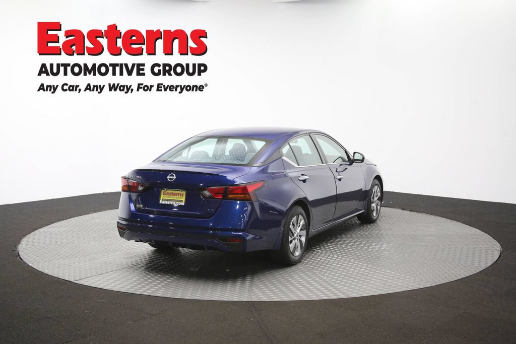 Used 2024 Nissan Altima 2.5 S FWD image 38
