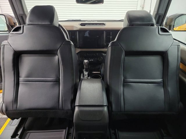 Used 2021 Ford Bronco Wildtrak AWD/4WD image 13