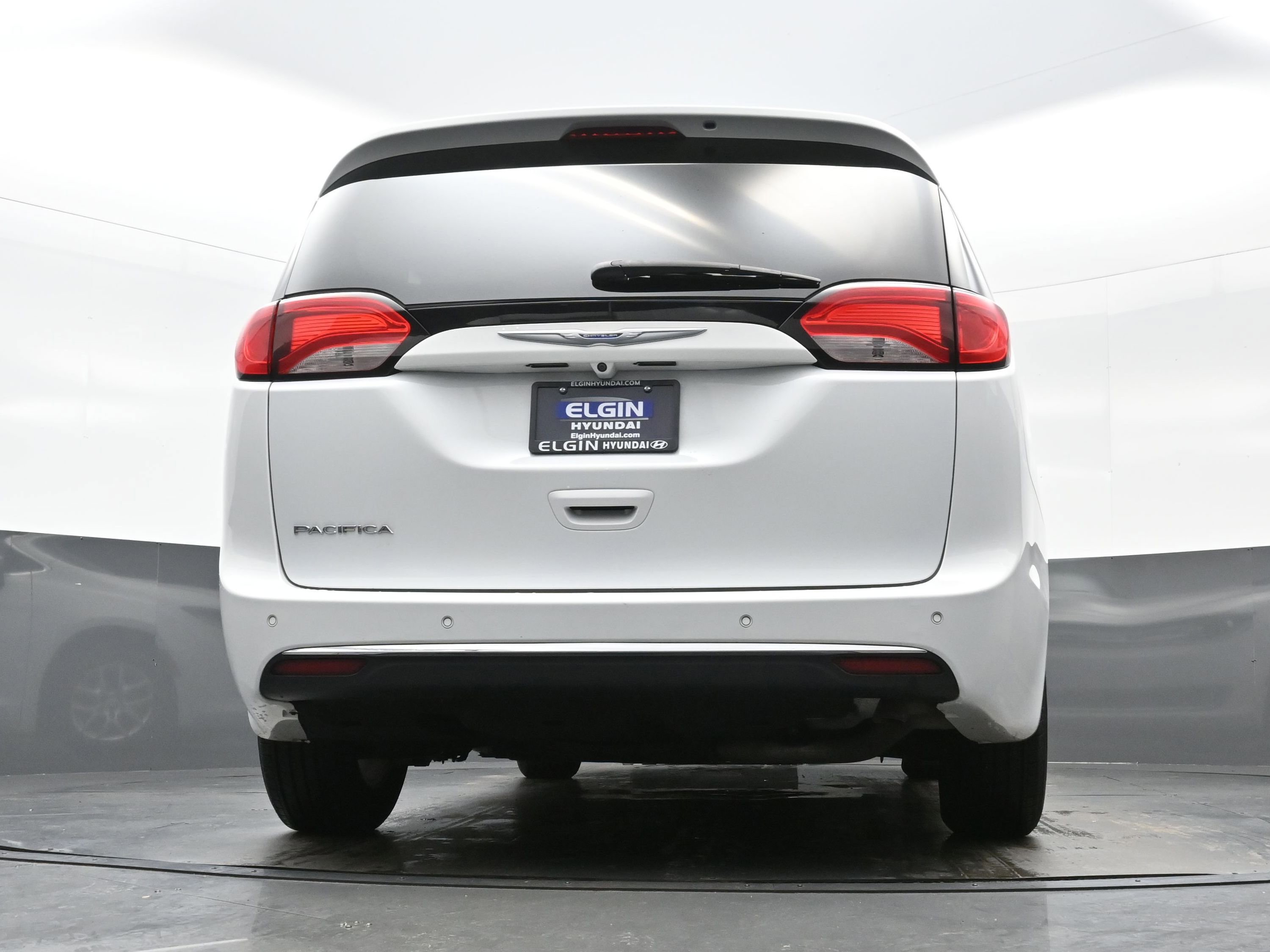 Used 2017 Chrysler Pacifica Touring Plus image 31