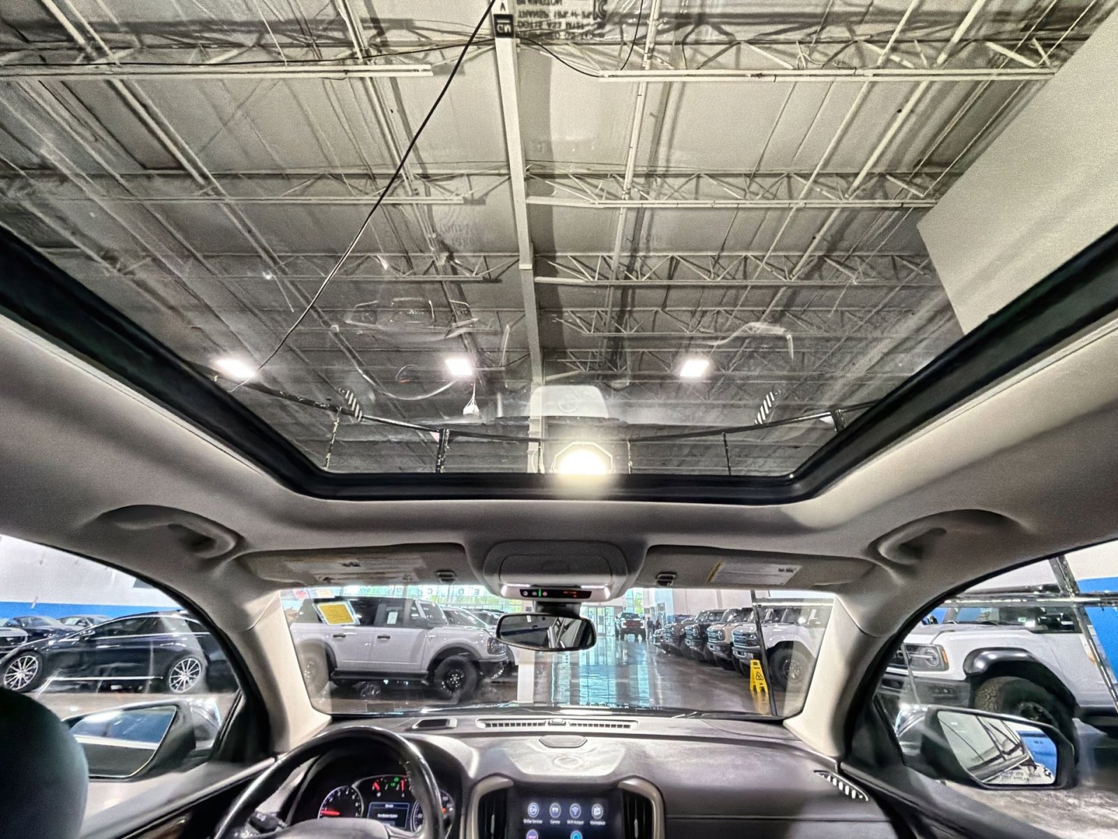 Used 2018 GMC Terrain Denali w/ Advanced Safety Package AWD/4WD image 40