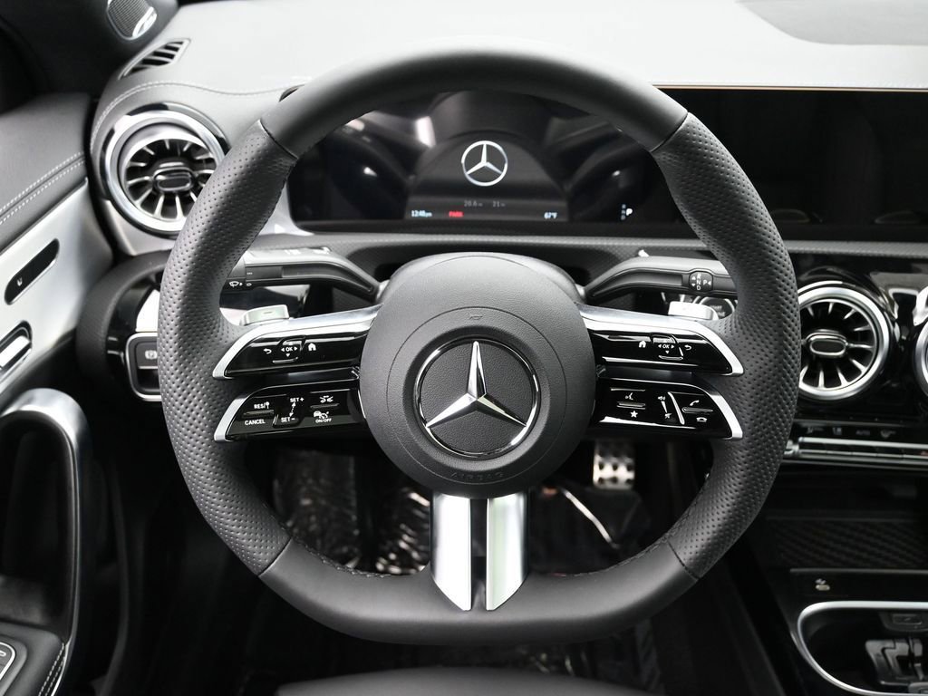 New 2025 Mercedes-Benz CLA 250 4MATIC image 18