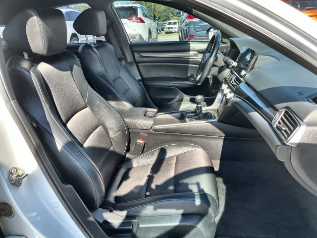 Used 2019 Honda Accord Sport image 32